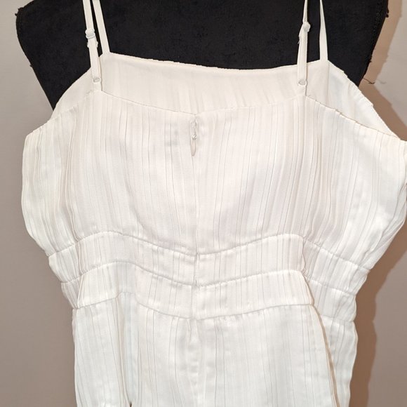 BEBE Spaghetti Strap Chiffon Pleated Top White 0 - Picture 4 of 4